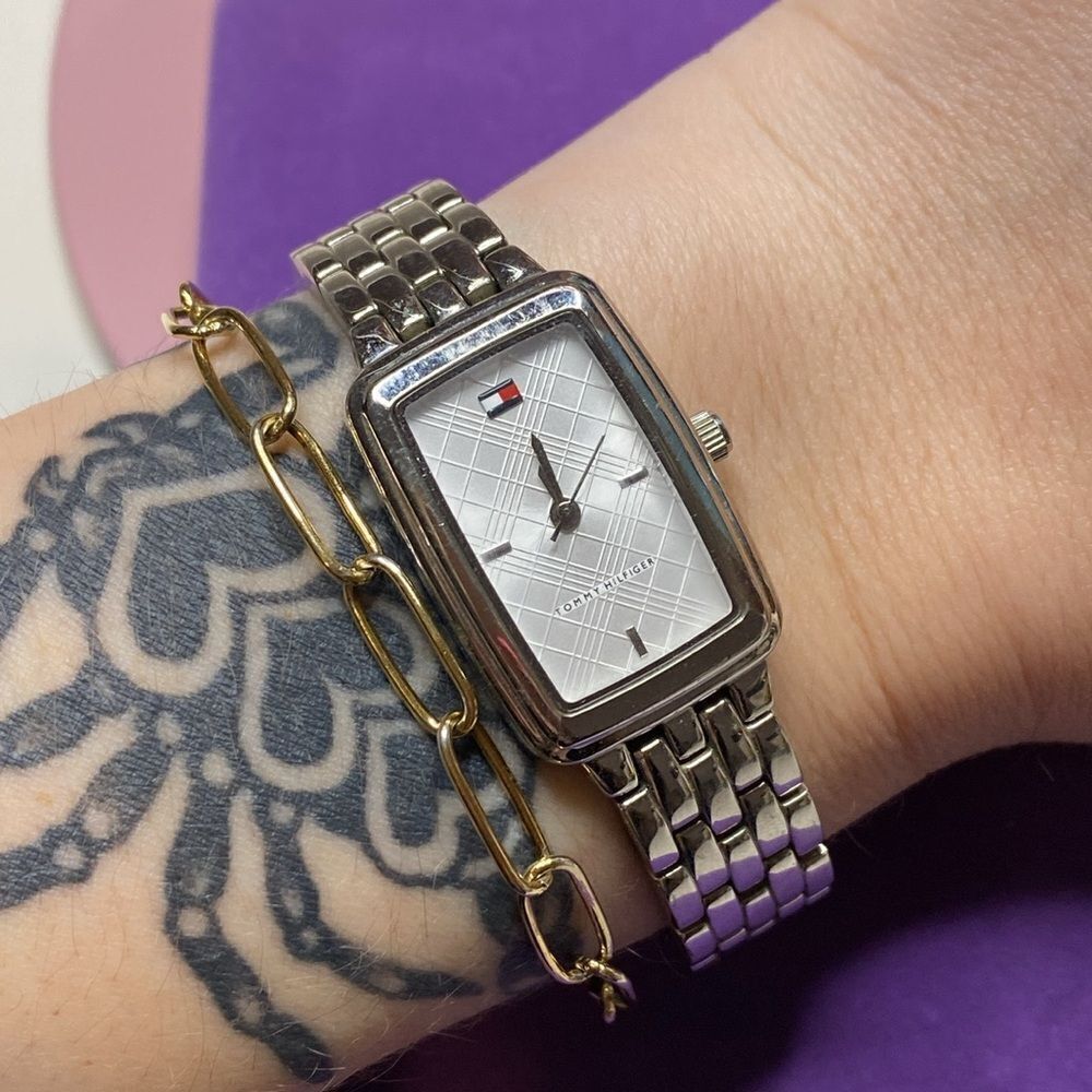 💛 Tommy Hilfiger Silver Quartz Watch